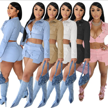 Load image into Gallery viewer, Solid Color Long Sleeve Casual Two Piece Shorts Set