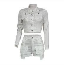 Load image into Gallery viewer, Solid Color Long Sleeve Casual Two Piece Shorts Set