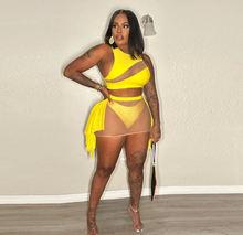 Load image into Gallery viewer, Plus Size Mesh Patchwork See Through Swimsuit Three Piece Set