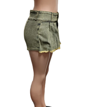 Load image into Gallery viewer, Fashion Denim Pleated Ultra-short Culottes