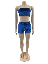 Load image into Gallery viewer, Sexy Velvet Tube Top And Shorts 2 Piece Sets