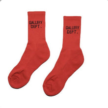 Load image into Gallery viewer, Fashion Women And Men Letters Print Solid Color Socks