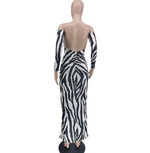 Load image into Gallery viewer, Plus Size Sexy Backless Striped Maxi Dress