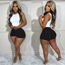 Load image into Gallery viewer, Solid Color High Waist Shorts
