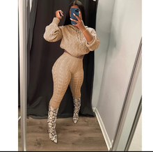 Load image into Gallery viewer, Solid Color Knit Sweater Two Piece Set

