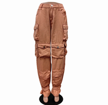 Load image into Gallery viewer, Solid Color Multi-Pocket Straight Jeans
