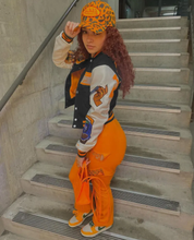 Load image into Gallery viewer, Thickened Embroidered Color Block Baseball Jacket
