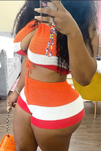 Load image into Gallery viewer, Print Halter Tie Up Color Block Two Piece Short Set
