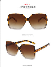 Load image into Gallery viewer, Trendy Women Square Sunglasses
