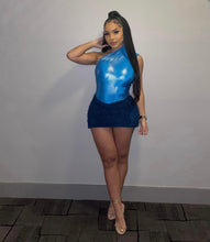 Load image into Gallery viewer, Solid Single Shoulder And Skirt Two Piece Set

