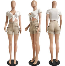 Load image into Gallery viewer, Solid Pockets Casual Shorts
