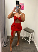 Load image into Gallery viewer, Solid Tube Top Mini Skirt Two Piece Sets
