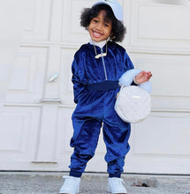 Load image into Gallery viewer, Kids Velvet Long Sleeve Hooded Jumpsuit
