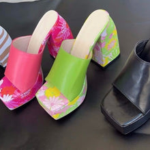 Load image into Gallery viewer, Square Head Thick Heel Slippers

